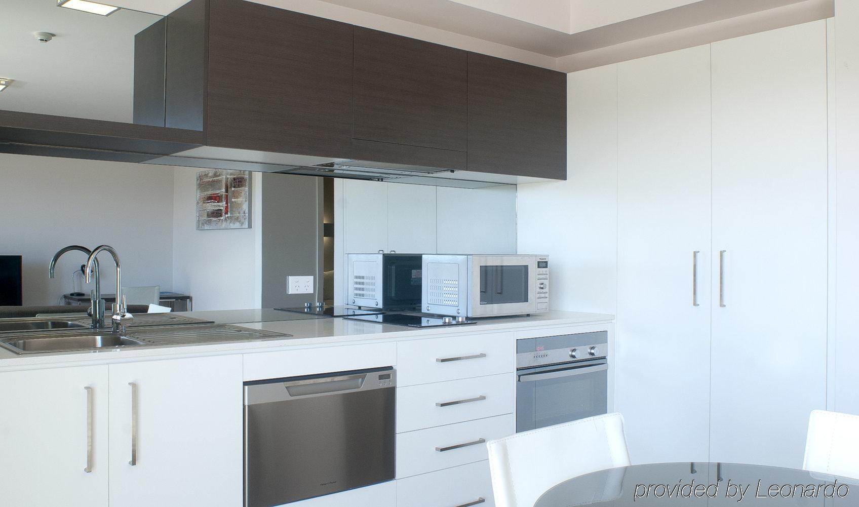Abode Tuggeranong Aparthotel Canberra Exterior photo